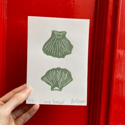 Tiny Scallop (green) A6 lino cut