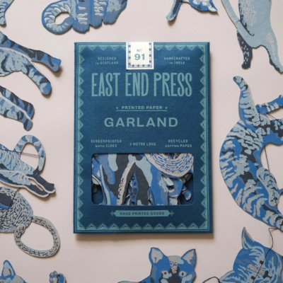 Alley Cats Garland