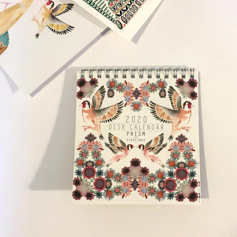 Desk calendar